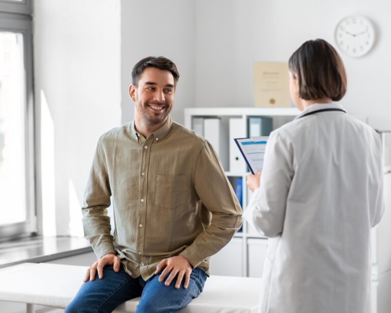A man enjoys personalized recovery support through our PHP in Nashville, TN.