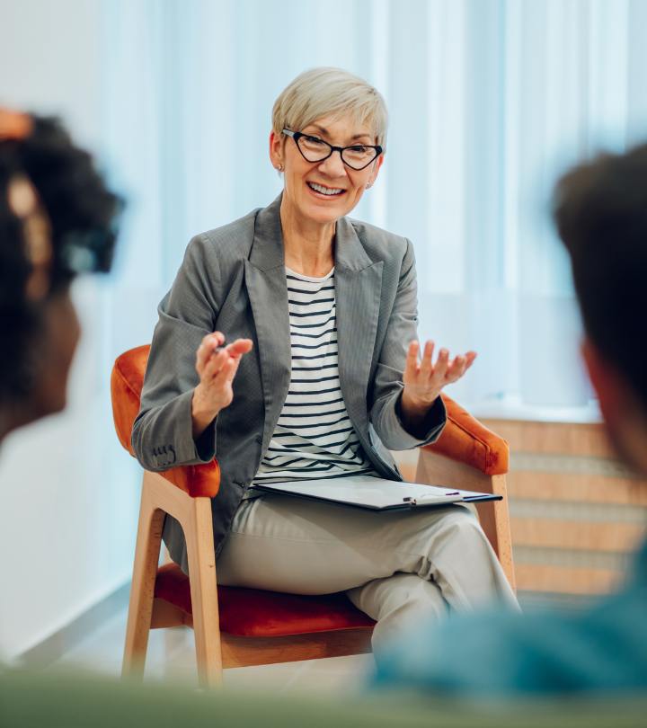 Supportive conversation during major depressive disorder treatment in Nashville.