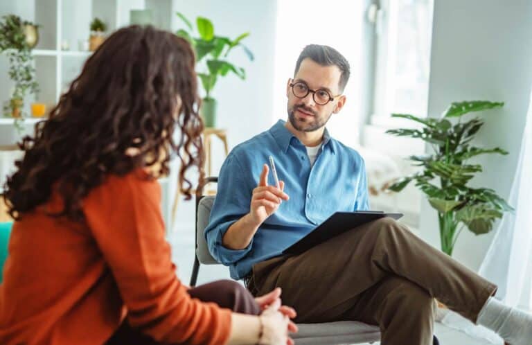 One-on-one therapy session focused on borderline personality disorder treatment in Nashville.